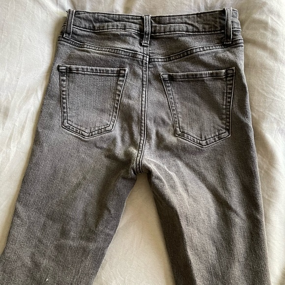 Distressed Faded Black Wild Fable Jeans - Picture 5 of 10